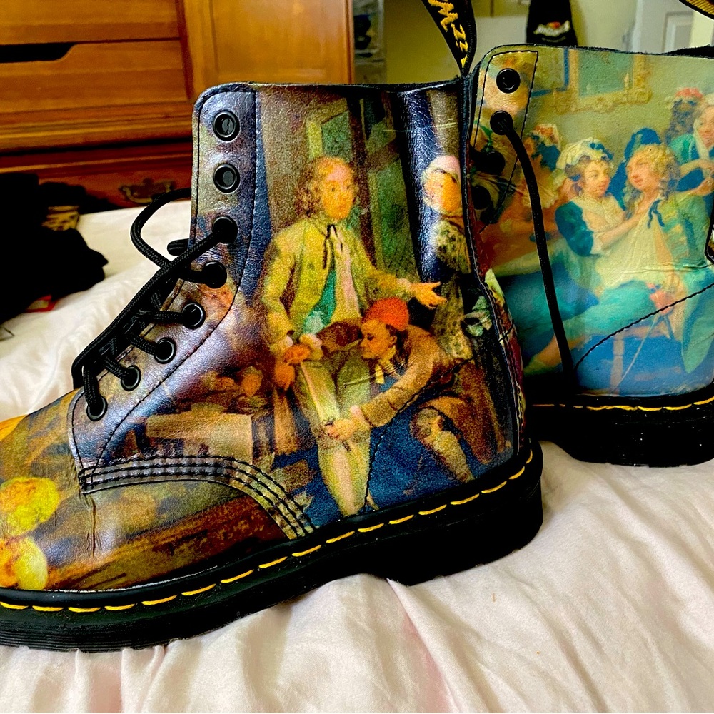 Doc Martens Pascal Hogarth Renaissance Boots Size 9 Womens/8 Mens